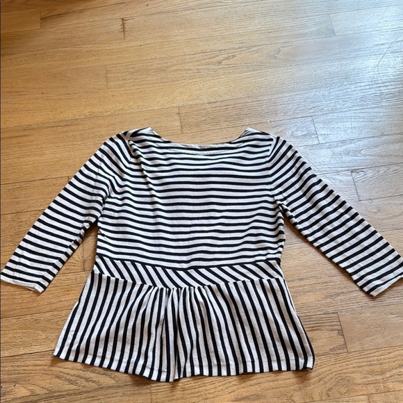 Anthropologie Top with Pink Zipper - Picture 9 of 10